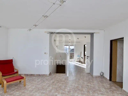 Prodej domu 270 m², pozemek 1909 m²