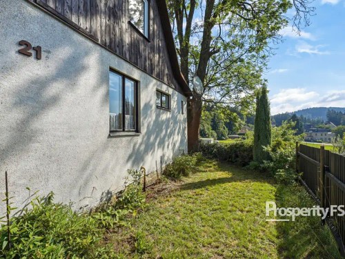 Prodej stavebního pozemku 1280 m²