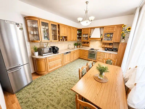 Prodej domu 301 m², pozemek 803 m²
