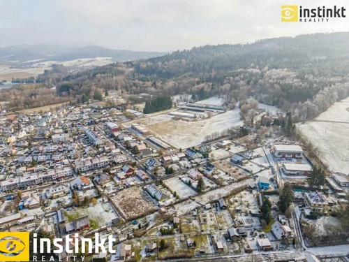 Prodej stavebního pozemku 1000 m²