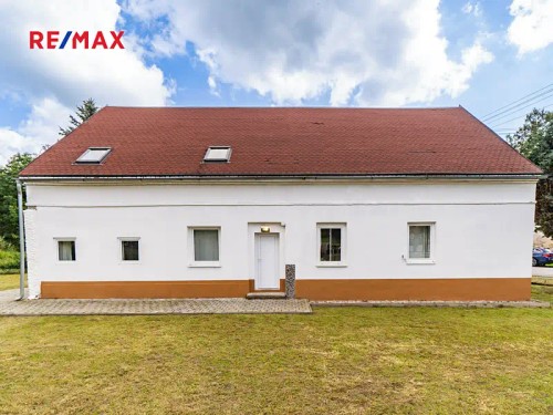 Prodej domu 243 m², pozemek 888 m²