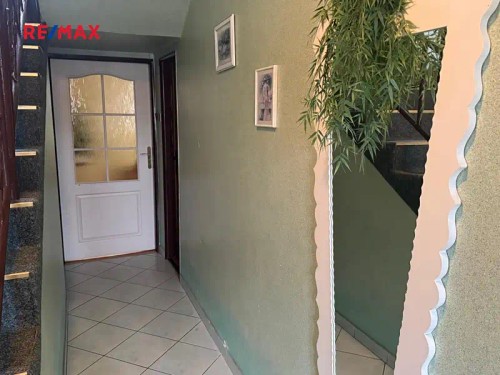 Prodej domu 400 m², pozemek 941 m²