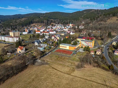 Prodej stavebního pozemku 2606 m²