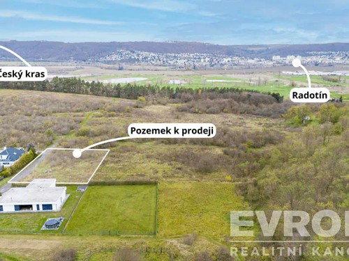 Prodej stavebního pozemku 1010 m²