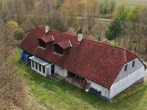 Prodej domu 291 m², pozemek 11689 m²