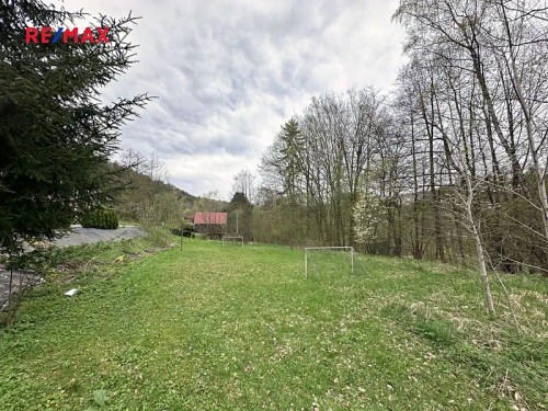 Prodej stavebního pozemku 1512 m²