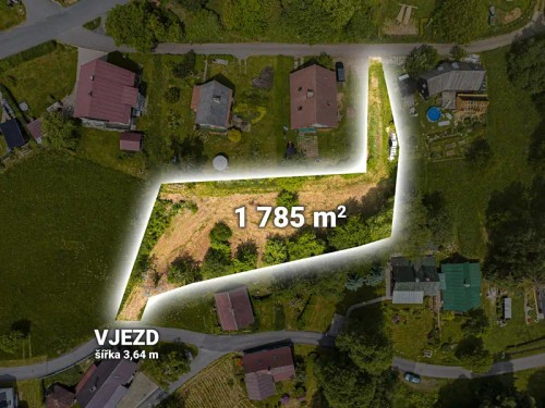 Prodej stavebního pozemku 1785 m²
