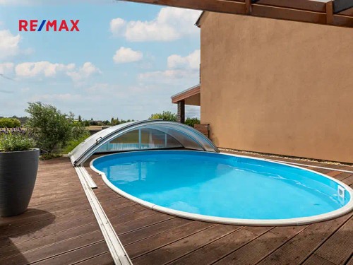 Prodej domu 199 m², pozemek 524 m²