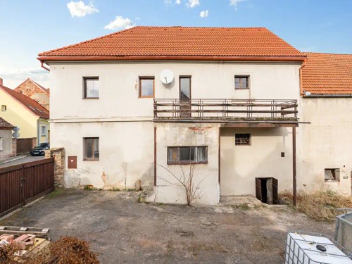 Prodaná  zemědělská usedlost 230 m², pozemek 614 m²