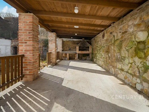 Prodej domu 220 m², pozemek 596 m²