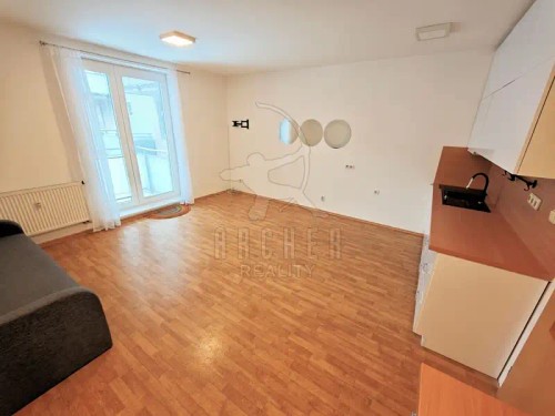 Prodej bytu 1+kk 32 m²