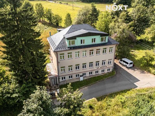 Prodej domu 900 m², pozemek 4998 m²