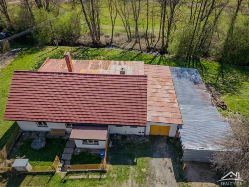 Prodej domu 371 m², pozemek 2499 m²