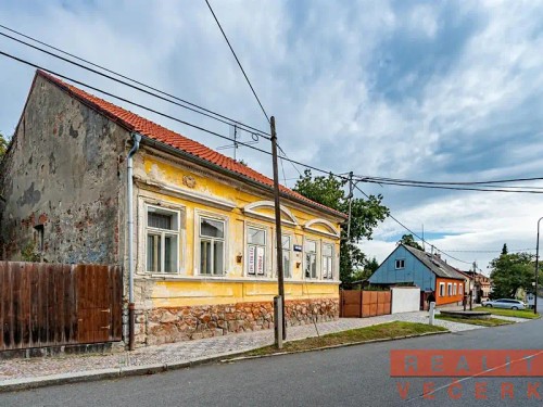Prodej domu 140 m², pozemek 1365 m²