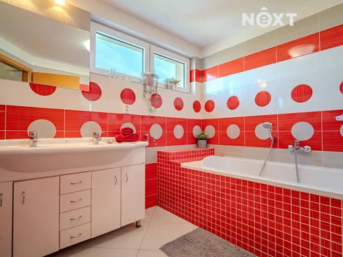 Prodej domu 140 m², pozemek 949 m²