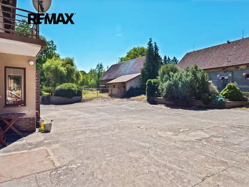 Prodej zemědělské usedlosti 299 m², pozemek 18096 m²