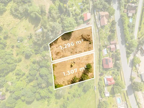 Prodej stavebního pozemku 1296 m²