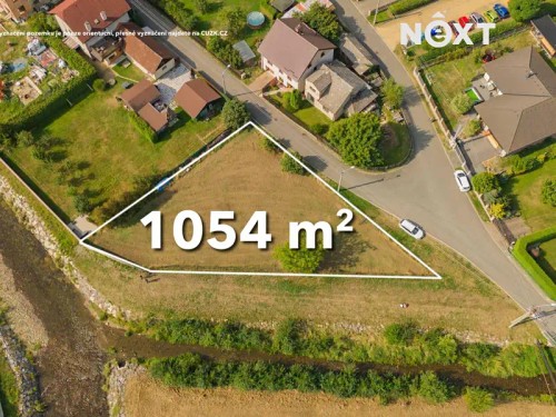 Prodej stavebního pozemku 1054 m²
