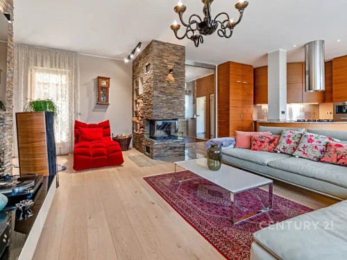 Prodej domu 298 m², pozemek 712 m²
