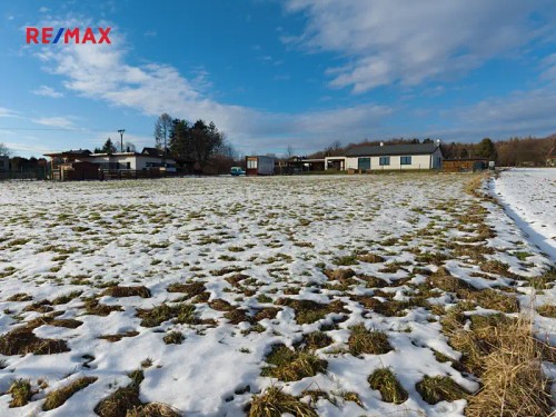 Prodej stavebního pozemku 2565 m²