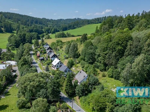 Prodej domu 100 m², pozemek 660 m²