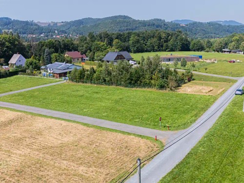 Prodej stavebního pozemku 1528 m²