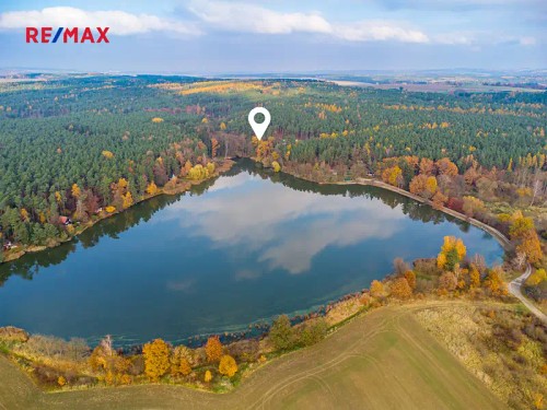 Prodaná  chata 30 m², pozemek 182 m²