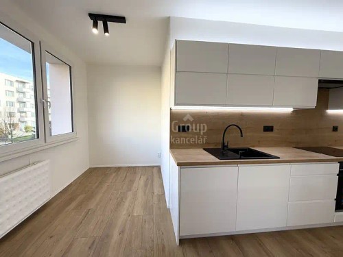 Prodej bytu 2+1 66 m²