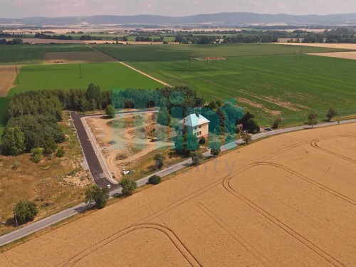 Prodej stavebního pozemku 909 m²