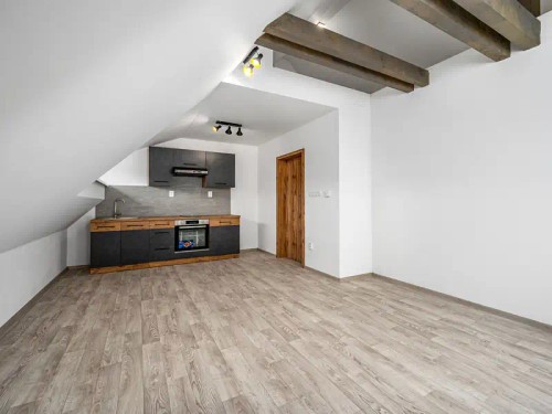 Prodej domu 200 m², pozemek 151 m²