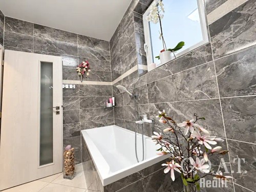 Prodej bytu 3+kk 68 m²