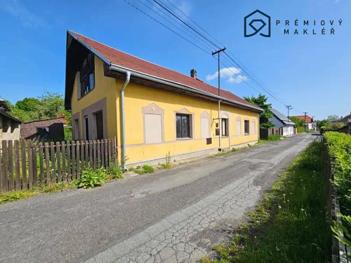 Prodej domu 250 m², pozemek 752 m²