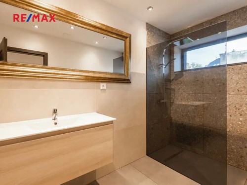 Prodej domu 330 m², pozemek 600 m²