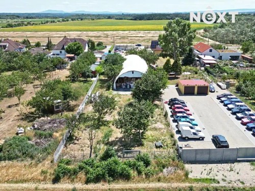 Prodej stavebního pozemku 2670 m²