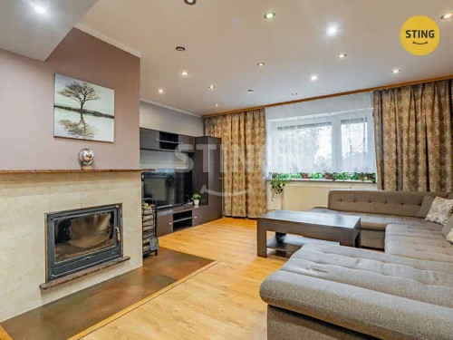 Prodej domu 200 m², pozemek 2554 m²
