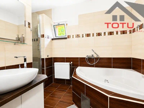 Prodej domu 240 m², pozemek 1129 m²