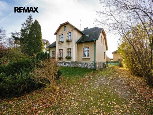 Prodej domu 216 m², pozemek 1646 m²