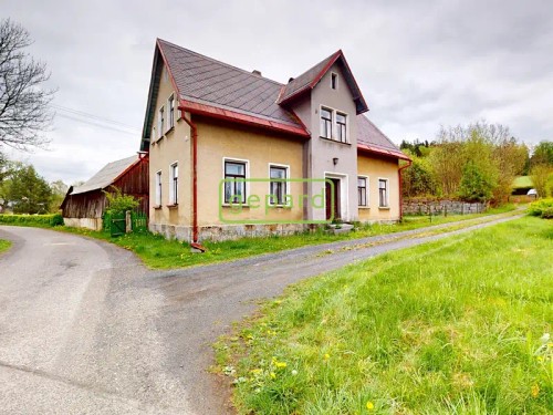 Prodej domu 176 m², pozemek 1213 m²