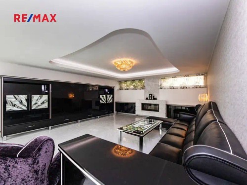 Prodej domu 365 m², pozemek 623 m²