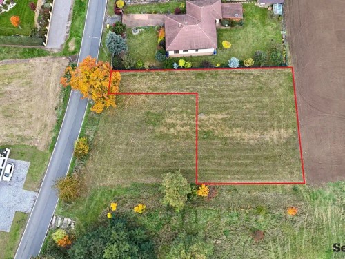 Prodej stavebního pozemku 800 m²