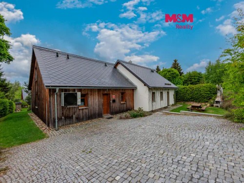 Prodej domu 183 m², pozemek 1211 m²