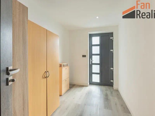 Prodej domu 210 m², pozemek 3132 m²