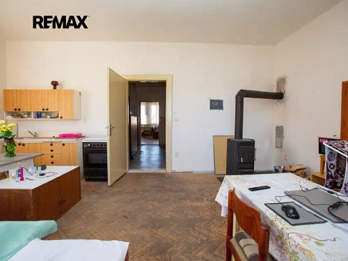 Prodej domu 196 m², pozemek 828 m²