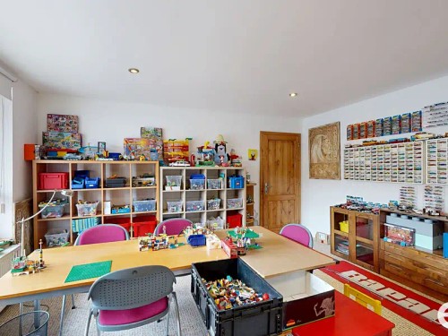 Prodej domu 573 m², pozemek 1944 m²