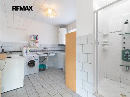Prodej domu 264 m², pozemek 1683 m²