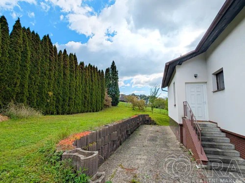 Prodej domu 205 m², pozemek 833 m²