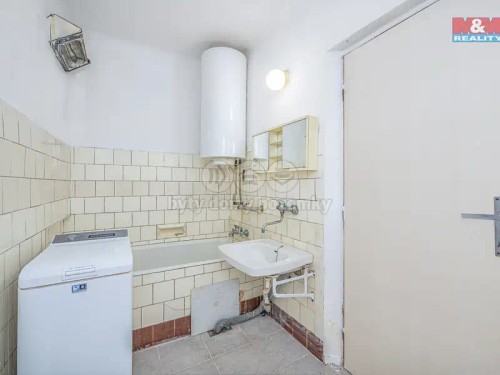 Prodaný  dům 212 m², pozemek 2048 m²