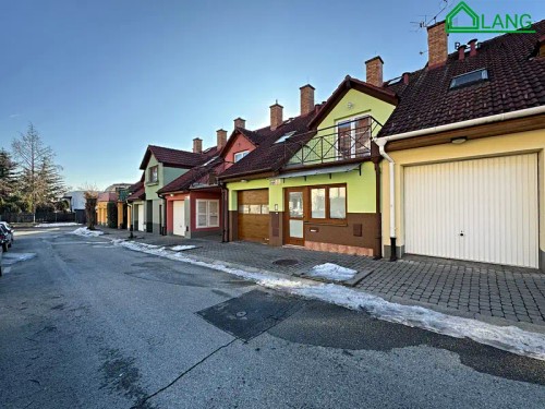 Prodej domu 210 m², pozemek 94 m²