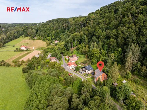 Prodej domu 533 m², pozemek 2105 m²