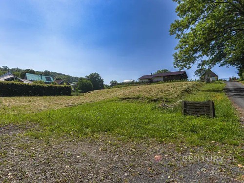 Prodej stavebního pozemku 1776 m²